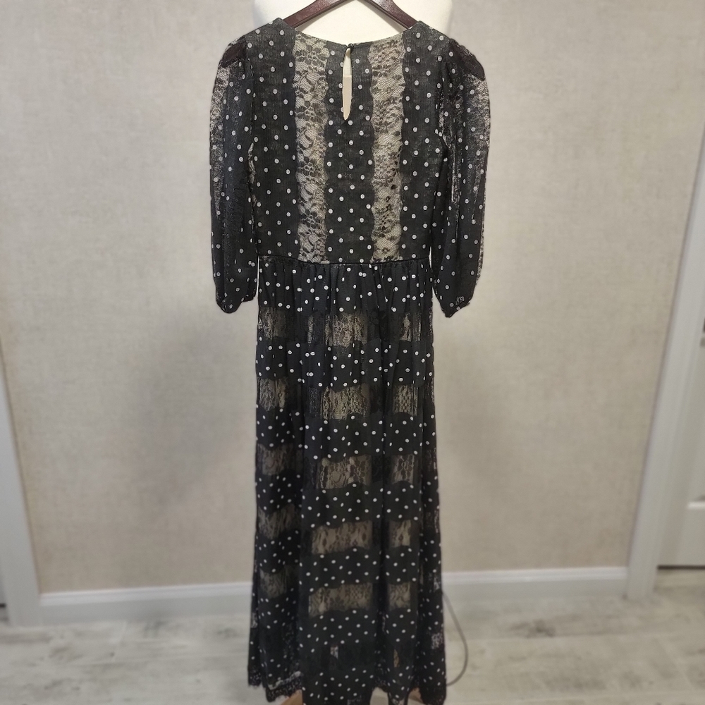 Dress - Picture 6 of 9